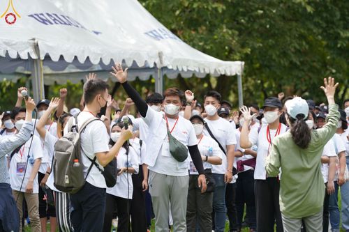 ภาพ No.46498:พิธีจุดโคมวิสาขประทีป วันวิสาขบูชา พ.ศ. 2565 ณ ประเทศอินโดนีเซีย