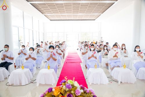 ภาพ No.45976:ประมวลภาพพิธีตักบาตร โครงการบรรพชาสามเณรฟื้นฟูพระพุทธศาสนาทั่วไทย ณ ศูนย์ปฏิบัติธรรมสมุทรปราการบางบ่อ 