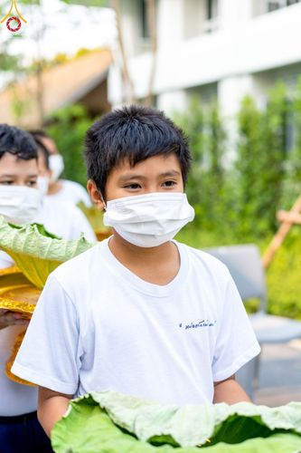 ภาพ No.44468:ประมวลภาพพิธีปลงผม โครงการบรรพชาสามเณรหน่อแก้วเปรียญธรรมรุ่นที่ 10