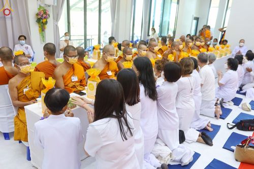 ภาพ No.50221:ประมวลภาพพิธีถวายมหาสังฆทาน 77 วัด ฉลองครบรอบ 7 ปี ศูนย์ปฏิบัติธรรมพัทลุง