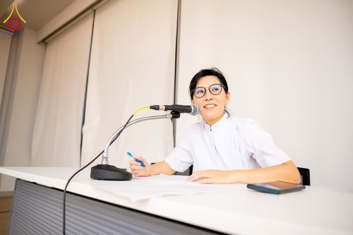 ภาพ No.313106:วันที่ 4 มีนาคม พ.ศ. 2559 หลวงพ่อทัตตชีโว รองเจ้าอาวาสวัดพระธรรมกาย ได้เมตตาถวายการต้อนรับปฏิสันถารพระอาคันตุกะจาก 19 ประเทศ ที่เดินทางมาร่วมงานวันมาฆบูชา ณ วัดพระธรรมกาย