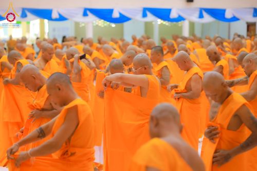 ภาพ No.281260:วันที่ 4 ธันวาคม พ.ศ. 2568 พิธีบรรพชาสามเณร ในโครงการบวชบูชาธรรมมหาปูชนียาจารย์  ณ วัดกลางพระอารามหลวง จังหวัดบุรีรัมย์