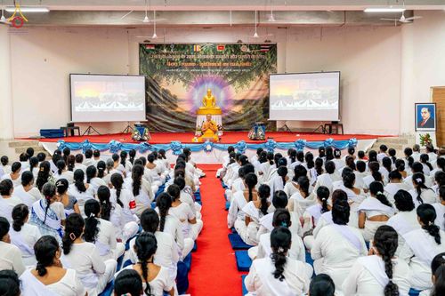 ภาพ No.347180:วันที่ 3–4 กันยายน พ.ศ. 2569 ฟังธรรม-ปฏิบัติธรรมในโครงการบวชอุบาสก–อุบาสิกาแก้ว ณ วัดพุทธสันติวัน ธรรมชัย เมืองนาคปูร์ ประเทศอินเดีย