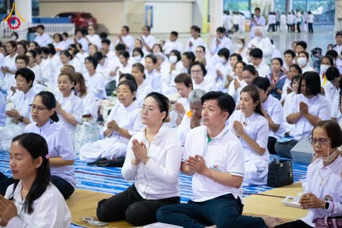 ภาพ No.279044:วันที่ 2 มกราคม พ.ศ.2569 พิธีถวายภัตตาหารเป็นสังฆทาน แด่พระธรรมยาตรา ณ วัดพระธรรมกาย ปทุมธานี ในโครงการธรรมยาตรา กตัญญูบูชา มหาปูชนียาจารย์ พระมงคลเทพมุนี(สด จนฺทสโร) พระผู้ปราบมาร อนุสรณ์สถาน 7 แห่ง ปีที่ 14