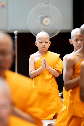 ภาพ No.338851:วันที่ 11 กรกฎาคม พศ.2569 พิธีบรรพชาอุปสมบท โครงการอุปสมบทหมู่ธรรมทายาทนานาชาติ  IDOP รุ่นที่ 21 (ภาษาจีน)  จากประเทศจีน มาเลเซีย สิงคโปร์ และไต้หวัน , โครงการบรรพชาสามเณรโรงเรียนนานาชาติ รุ่นที่ 15