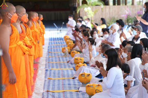 ภาพ No.44795:ประมวลภาพพิธีบรรพชา ในโครงการบรรพชาสามเณรฟื้นฟูพระพุทธศาสนาทั่วไทย ณ ศูนย์อบรมเยาวชนปัตตานี