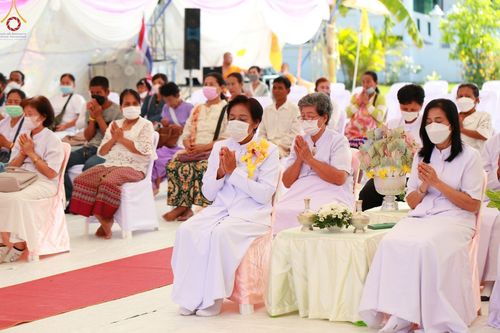 ภาพ No.57030:ประมวลภาพพิธีทอดกฐินสามัคคี ณ ศูนย์ปฏิบัติธรรมสวนผึ้ง (วันที่ 30 ตุลาคม พ.ศ. 2565)
