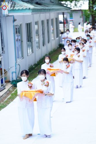 ภาพ No.50569:ประมวลภาพพิธีทอดผ้าป่าระบบไฟฟ้าถาวร ณ ศูนย์ปฏิบัติธรรมพระมงคลเทพมุนี