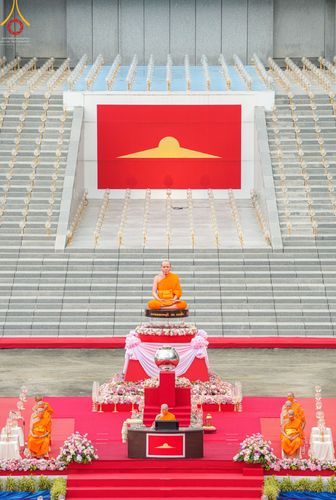 ภาพ No.52557:ประมวลภาพวันคล้ายวันเกิดครบรอบ 138 ปี พระมงคลเทพมุนี (สด จนฺทสโร) พระผู้ปราบมาร ชุดที่ 2