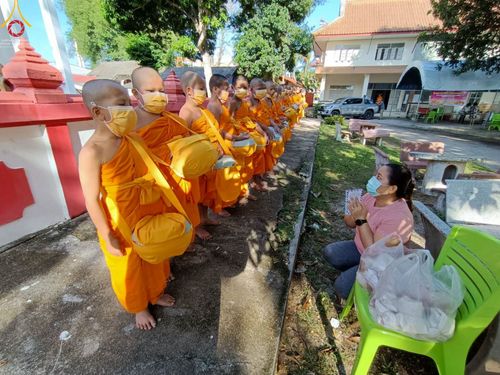 ภาพ No.45764:ประมวลภาพกิจกรรม โครงการบรรพชาสามเณรฟื้นฟูพระพุทธศาสนาทั่วไทย ณ วัดเวฬุวัน และศูนย์ปฏิบัติธรรมและอบรมเยาวชนยะลา