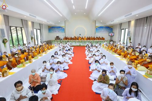 ภาพ No.50225:ประมวลภาพพิธีถวายมหาสังฆทาน 77 วัด ฉลองครบรอบ 7 ปี ศูนย์ปฏิบัติธรรมพัทลุง