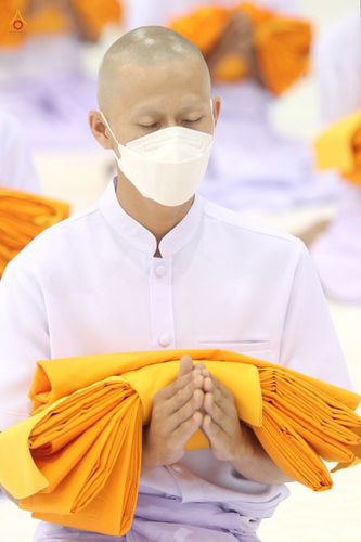 ภาพ No.44336:ประมวลภาพพิธีบรรพชา และพิธีถวายบาตร โครงการบวชภาคฤดูร้อน พ.ศ. 2565