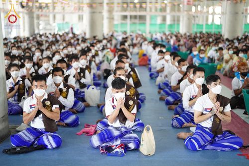 ภาพ No.52062:ประมวลภาพพิธีตักบาตรมิตรภาพไทย-เมียนมาร์ 105 รูป ณ วัดพระธรรมกาย