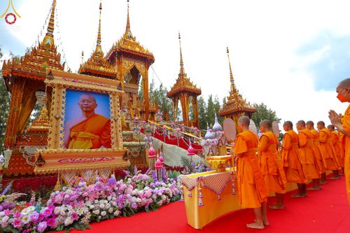 ภาพ No.48877:ประมวลภาพพิธีพระราชทานเพลิงศพ พระสุธรรมญาณวิเทศ (สุธรรม สุธมฺโม)