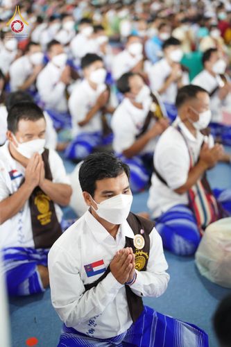 ภาพ No.52065:ประมวลภาพพิธีตักบาตรมิตรภาพไทย-เมียนมาร์ 105 รูป ณ วัดพระธรรมกาย
