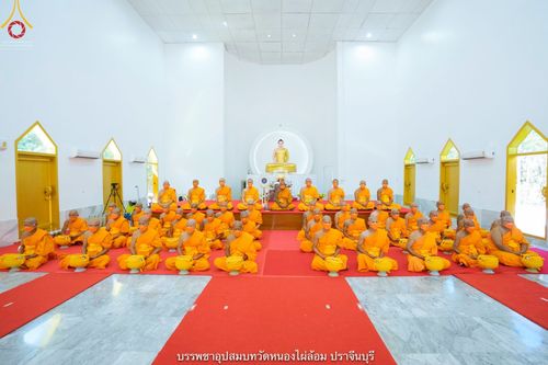 ภาพ No.40525:พิธีตัดปอยผม ปลงผม ขอขมารับผ้าไตรและพิธีบรรพชา ในโครงการอุปสมบท บูชาธรรมมหาปูชนียาจารย์ ประจำปี 2564 ชุดที่ 14