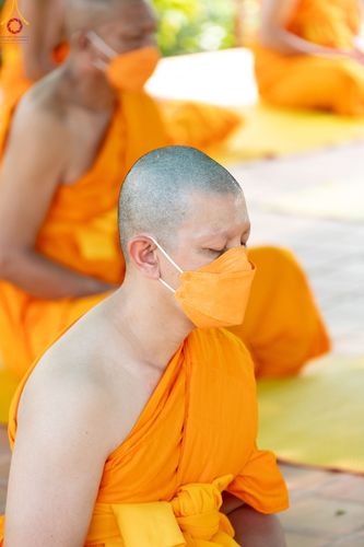 ภาพ No.43698:เมืองโบราณ ร่วมกับกองนครหลวง 6 จัดพิธีบรรพชาถวายเป็นพุทธบูชา