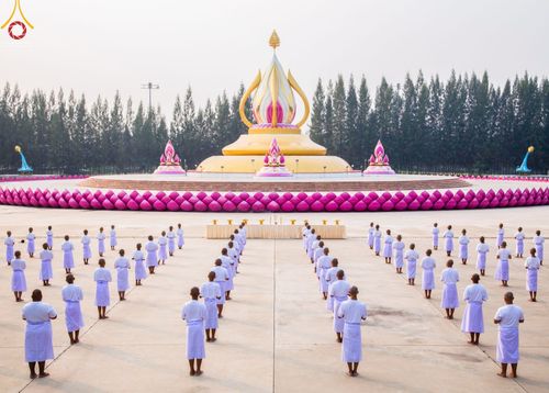 ภาพ No.44959:ประมวลภาพพิธีบรรพชา ในโครงการบรรพชาสามเณรฟื้นฟูพระพุทธศาสนาทั่วไทย ณ ศูนย์อบรมเยาวชนกาญจนบุรี