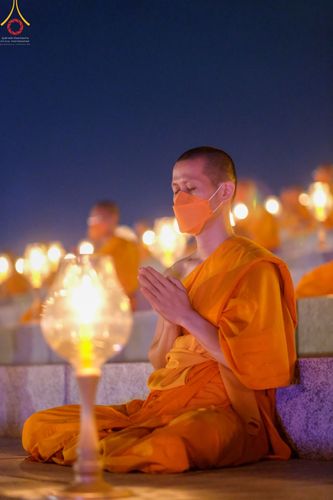 ภาพ No.45017:ประมวลภาพพิธีจุดประทีป​ วันคุ้ม​ครองโลก ณ วัดพระธรรมกาย