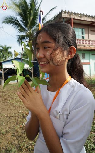 ภาพ No.57411:ประมวลภาพพิธีประดิษฐานพระบรมสารีริกธาตุพระเจดีย์ราชาธิราชมุนี ณ วัดอองเซยามิน ประเทศเมียนมาร์