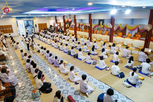 ภาพ No.295823:วันที่ 17 มกราคม พ.ศ. 2569 พิธีถวายภัตตาหารเป็นสังฆทาน แด่พระธรรมยาตรา ณ วัดโบสถ์บน ต.บางคูเวียง จ.นนทบุรี อนุสรณ์สถานลำดับที่ 4 สถานที่เกิดด้วยกายธรรม ในโครงการธรรมยาตรา กตัญญูบูชา มหาปูชนียาจารย์ พระมงคลเทพมุนี(สด จนฺทสโร) พระผู้ปราบมาร อนุสรณ์สถาน 7 แ