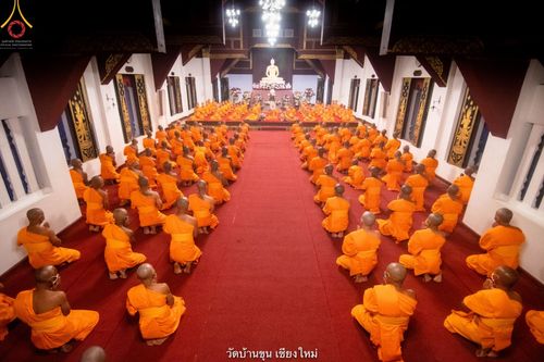 ภาพ No.39664:พิธีตัดปอยผม ปลงผม ขอขมารับผ้าไตรและพิธีบรรพชา ในโครงการอุปสมบท บูชาธรรมมหาปูชนียาจารย์ ประจำปี 2564 ชุดที่ 4