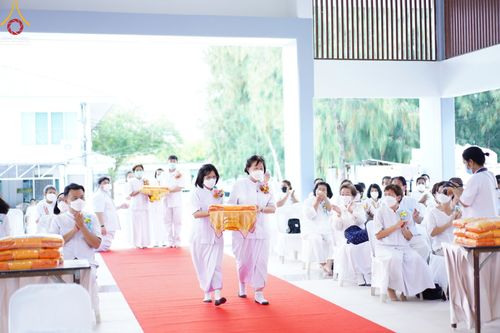 ภาพ No.50576:ประมวลภาพพิธีทอดผ้าป่าระบบไฟฟ้าถาวร ณ ศูนย์ปฏิบัติธรรมพระมงคลเทพมุนี