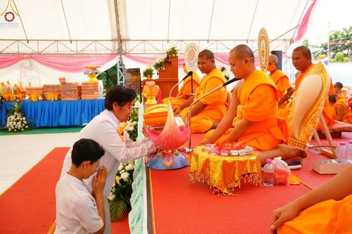 ภาพ No.57035:ประมวลภาพพิธีทอดกฐินสามัคคี ณ ศูนย์ปฏิบัติธรรมสวนผึ้ง (วันที่ 30 ตุลาคม พ.ศ. 2565)