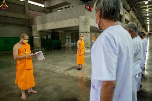 ภาพ No.47384:ประมวลภาพกิจวัตร-กิจกรรม ธรรมทายาท ในโครงการบรรพชาอุปสมบทหมู่ รุ่นเข้าพรรษา