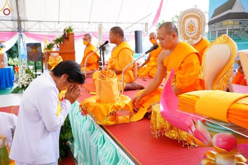 ภาพ No.57031:ประมวลภาพพิธีทอดกฐินสามัคคี ณ ศูนย์ปฏิบัติธรรมสวนผึ้ง (วันที่ 30 ตุลาคม พ.ศ. 2565)