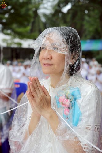 ภาพ No.234067:วันอาทิตย์ที่ 20 กรกฎาคม พ.ศ.2568 พิธีทอดผ้าป่า และพิธีตอกเสาเข็มต้นแรก สร้างอาคารปฏิบัติธรรมพระมงคลเทพมุนี ณ ศูนย์ปฏิบัติธรรมสุราษฏร์ธานี