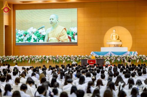 ภาพ No.273139:วันที่ 22 พฤศจิกายน พ.ศ. 2568 การอบรม SUPERVISOR รอบ Final Course โครงการตอบปัญหาธรรมะ "ทางก้าวหน้า" ครั้งที่ 43 ณ ห้องแก้วสารพัดนึก 1 สภาธรรมกายสากล วัดพระธรรมกาย จ.ปทุมธานี