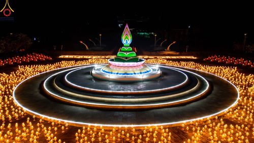 ภาพ No.125310:พิธีจุดโคมมาฆประทีป เพื่อถวายเป็นพุทธบูชา ณ เจดีย์สวรรค์ วัดบ้านขุน  อำเภอฮอด จังหวัดเชียงใหม่ วันเสาร์ที่ ๒๔ กุมภาพันธ์ พ.ศ. ๒๕๖๗