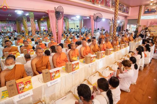 พิธีถวายสังฆทาน 106 วัด ณ วัดตะเคียน อ.บางกรวย จ.นนทบุรี วันเสาร์ที่ 20 มกราคม พ.ศ. 2567