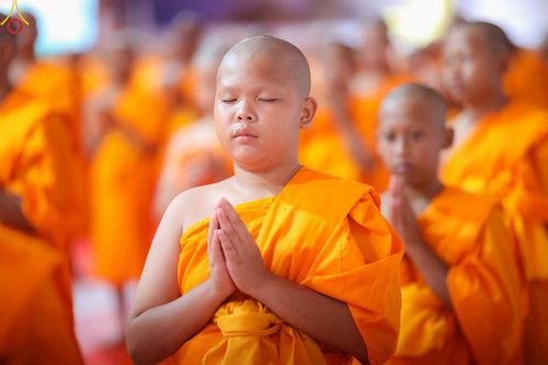 ภาพ No.103250:พิธีบรรพชา พิธีขอศีลและนิสัย ธรรมทายาทชาวอินโดนีเซียกว่า 1,000 คน ณ มหาเจดีย์บุโรพุทโธ ประเทศอินโดนีเซีย ในวันที่ 19 ธันวาคม พ.ศ. 2566