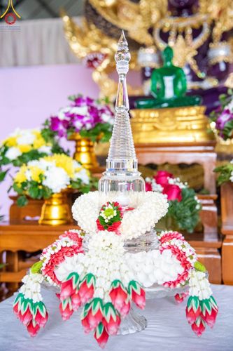 ภาพ No.92701:พิธีทอดกฐินวัดศรีวรรณวนาราม จ.ปทุมธานี และพิธีอัญเชิญพระสารีริกธาตุ วันที่ 4 พฤศจิกายน พ.ศ. 2566