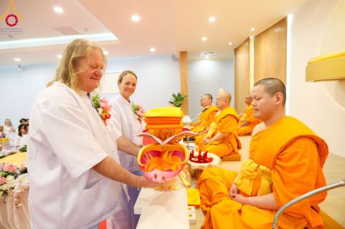 ภาพ No.95644:พิธีทอดกฐินสามัคคี เพื่อสถาปนาวัดพุทธเคปทาวน์ ประเทศสาธารณรัฐแอฟริกาใต้ วันอาทิตย์ที่ 19 พฤศจิกายน พ.ศ. 2566