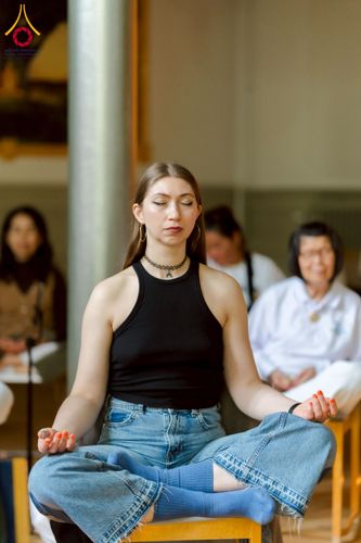 ภาพ No.232659:วันเสาร์ที่ 5 กรกฎาคม พ.ศ. 2568 Candlelight meditation & Vigil พิธีจุดเทียนให้สว่าง สู่ทางสงบ ณ วัดพระธรรมกายนอร์ธสวีเดน