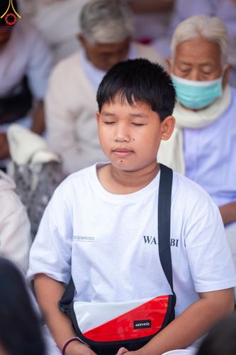 ภาพ No.112693:พิธีตักบาตรพระธรรมยาตราฯ ณ วัดสองพี่น้อง จ.สุพรรณบุรี วันที่ 15 มกราคม พ.ศ. 2567