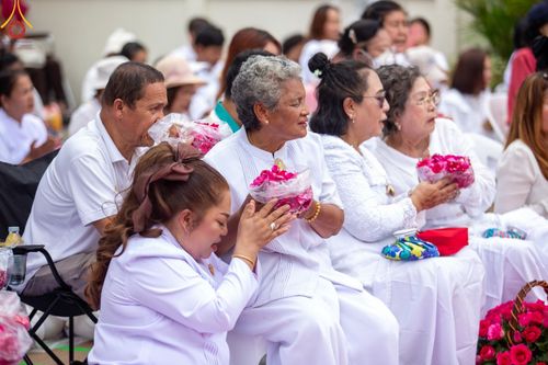 ภาพ No.128189:พิธีอัญเชิญพระบรมสารีริกธาตุ " ใจกลางเมืองนครหาดใหญ่ " เพื่อประดิษฐาน ณ มหารัตนเจดีย์สิริปทุมสวรรค์ (เจดีย์อริยพุทธะ 5 พระองค์) ศูนย์ปฏิบัติธรรมภาคใต้ อ.บางกล่ำ จ.สงขลา  วันที่ 9 มีนาคม พ.ศ.2567 (ชุดที่ 1)
