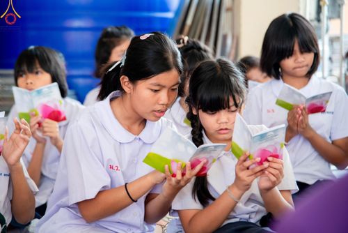 ภาพ No.192267:พิธีทอดผ้าป่าทำนุบำรุงศาสนสถาน ณ วัดเทพพล แขวงบางพรม เขตตลิ่งชัน กรุงเทพมหานคร ในโครงการธรรมยาตรา กตัญญูบูชา มหาปูชนียาจารย์ พระมงคลเทพมุนี(สด จนฺทสโร) พระผู้ปราบมาร อนุสรณ์สถาน 7 แห่ง ปีที่ 13 วันที่ 9 มกราคม พ.ศ. 2568