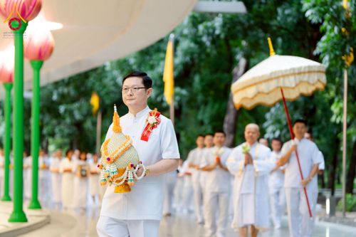 ภาพ No.223564:วันที่ 11 พฤษภาคม พ.ศ. 2568 พิธีบรรพชาของอุบาสก พิสิทธิ์ หมื่นแกล้ว  ณ วัดพระธรรมกาย