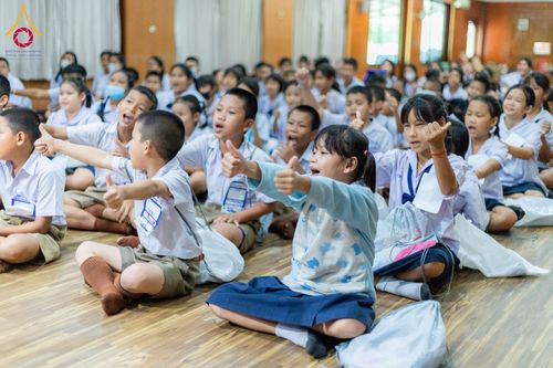 ภาพ No.183911:วันรวมพลังเด็กดี V-Star ผู้นำฟื้นฟูศีลธรรมโลก ครั้งที่ 17 ประจำปี 2567 จังหวัดราชบุรี ในวันที่ 26 พฤศจิกายน พ.ศ. 2567 ณ ศูนย์อบรมเยาวชนผาสุกวนิช อำเภอเมือง จังหวัดราชบุรี