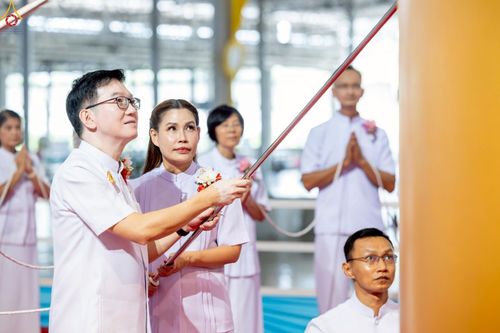 ภาพ No.233950:วันอาทิตย์ที่ 20 กรกฎาคม พ.ศ.2568 พิธีจุดเทียนใจ ไฟนิรันด์ อนันตชัย วัดพระธรรมกาย