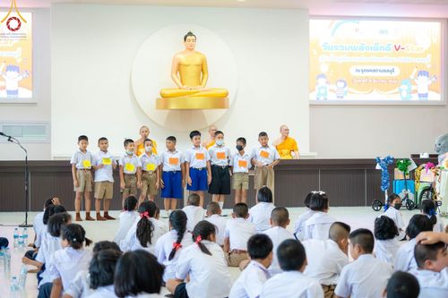 ภาพ No.102484:งานรวมพลังเด็กดี V-Star จังหวัดชลบุรี จัดงานโดยชมรมพุทธศาสตร์สากล และธุดงคสถานชลบุรี วันศุกร์ที่ 15 ธันวาคม พ.ศ. 2566