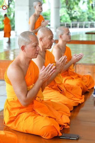 ภาพ No.182332:พิธีถวายภัตตาหารเมนูสวรรค์ "เพื่อการบรรลุธรรม" วันเสาร์ที่ 14 ธันวาคม พ.ศ. 2567 ณ หอฉันคุณยายอาจารย์ฯ วัดพระธรรมกาย