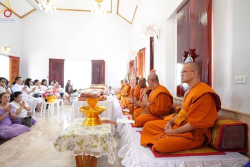 ภาพ No.167194:พิธีทอดกฐิน ณ วัดป่าสวนพฤกษชาติ ต.ทุ่งโพธิ์ อ.นาดี จ.ปราจีนบุรี ในโครงการกฐินสามัคคีทั่วไทย 30,000 วัด บูชาธรรม 80 ปี หลวงพ่อธัมมชโย โดยคณะศิษยานุศิษย์วัดพระธรรมกาย วันที่ 24 ตุลาคม พ.ศ. 2567