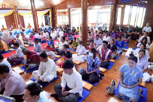 ภาพ No.262333:วันที่ 19 ตุลาคม พ.ศ. 2568 พิธีทอดกฐินสามัคคีทั่วไทย 30,000 วัด โดยคณะศิษยานุศิษย์ บูชาธรรม 81 ปี หลวงพ่อธัมมชโย ณ วัดป่าหมาก ต.แม่ลาน้อย อ.แม่ลาน้อย จ.แม่ฮ่องสอน