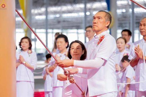 ภาพ No.246161:วันอาทิตย์ที่ 14 กันยายน พ.ศ. 2568 งานบุญวันอาทิตย์ พิธีจุดเทียนใจ ไฟนิรันด์ อนันตชัย ณ วัดพระธรรมกาย จ.ปทุมธานี