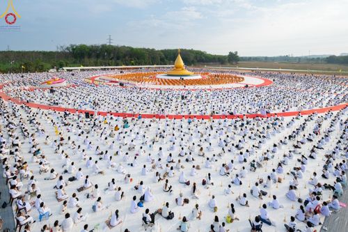 ภาพ No.129337:พิธีประดิษฐานพระบรมสารีริกธาตุ ณ มหารัตนะเจดีย์สิริปทุมสวรรค์ ศูนย์ปฏิบัติธรรมภาคใต้ อ.บางกล่ำ จ.สงขลา วันที่ 10 มีนาคม พ.ศ.2567